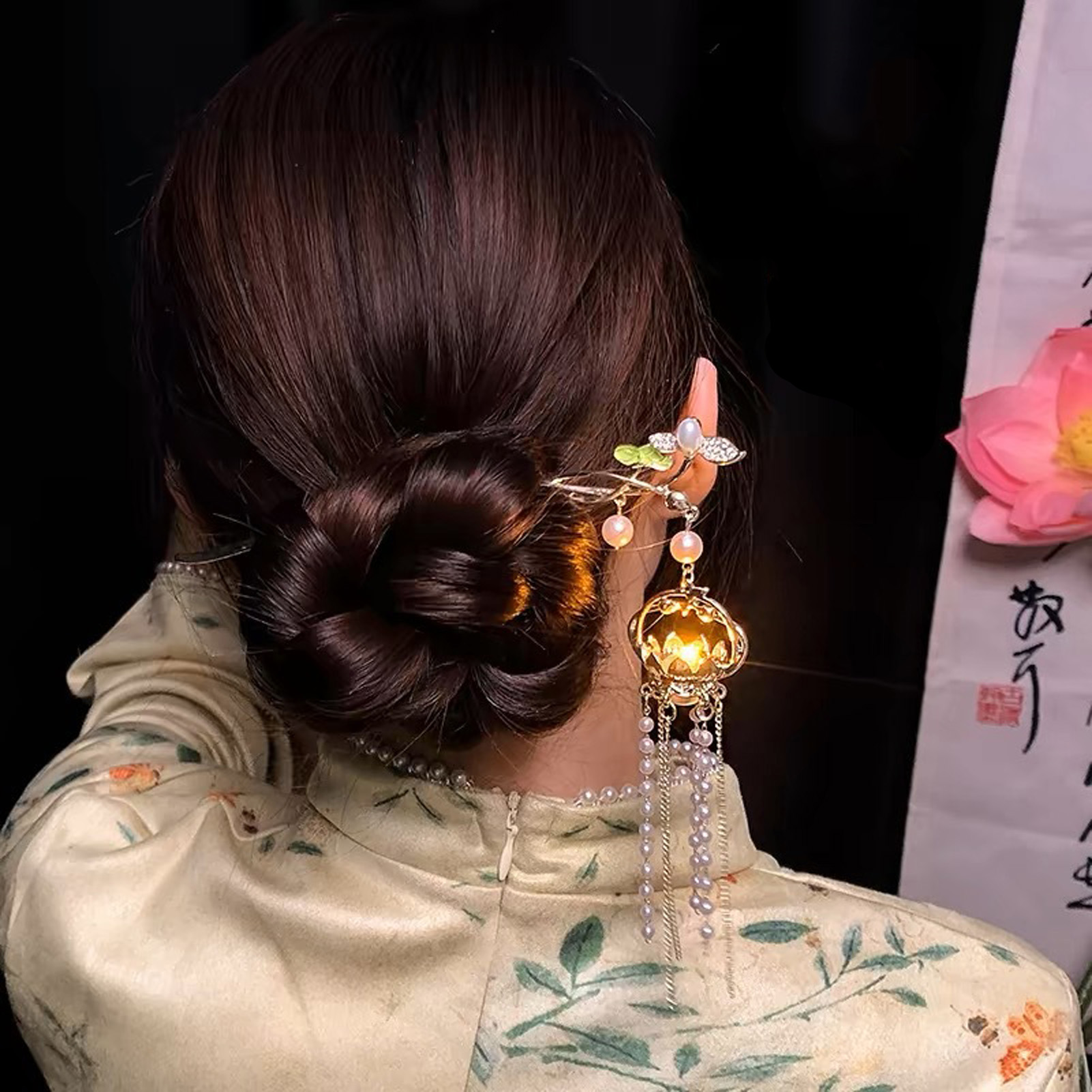 Grampo de Cabelo Luminoso com  - Women Accessories Trending avaliação e preço